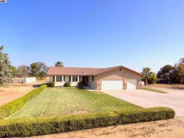 3679 W Linne Rd, Country Property, CA