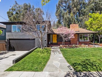 3815 Silverwood Ave, Oakland, CA | Upper Dimond. Photo 3 of 59
