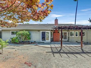 40751 Vaca Dr, Fremont, CA | Mission Area. Photo 4 of 40