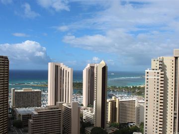 Chateau Waikiki condo #3702. Photo 5 of 12