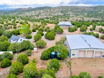 4190 W Finch Hollow Ave, Chino Valley, AZ | 5 Acres Or More. Photo 3 of 73