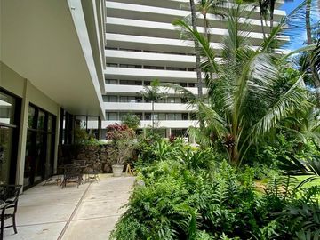 425 Ena Rd unit #206C, Waikiki, HI