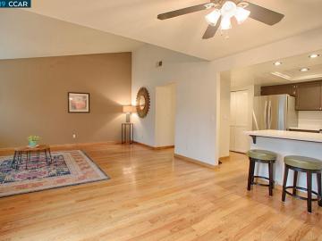 447 Camelback Rd, Pleasant Hill, CA, 94523 Townhouse. Photo 6 of 34