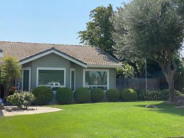 46504 Pine Meadow Ct, King City, CA | . Photo 2 of 11