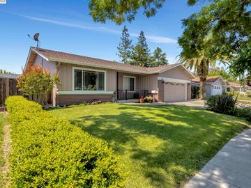 4678 Mohr Ave, Willow West, CA