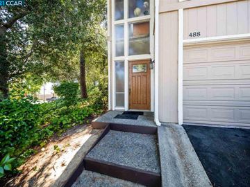 488 Ridgeview Ct, Pleasant Hill, CA, 94523 Townhouse. Photo 2 of 25