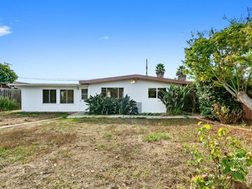 52 Holly Dr, Watsonville, CA