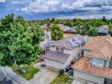 600 Gianelli St, Tracy, CA | Central Tracy. Photo 4 of 40