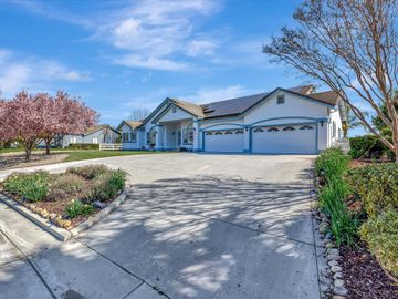 6355 Dunnville Way, Hollister, CA | . Photo 3 of 52