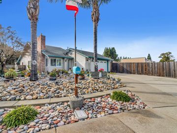 700 Seacliff Ct, Rodeo, CA | View Park. Photo 2 of 45