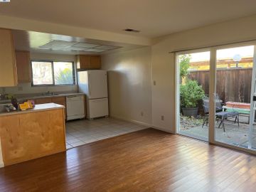 725 Gallegos Ter, Fremont, CA, 94539 Townhouse. Photo 5 of 13