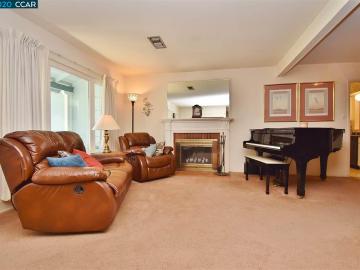 76 Cleopatra Dr, Pleasant Hill, CA | Sherman Acre. Photo 6 of 33