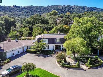 7661 Foothill Rd, Pleasanton, CA | Foothill Road. Photo 4 of 35