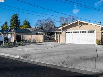 820 Caliente Ave, Livermore, CA | Sunsetwest. Photo 3 of 38