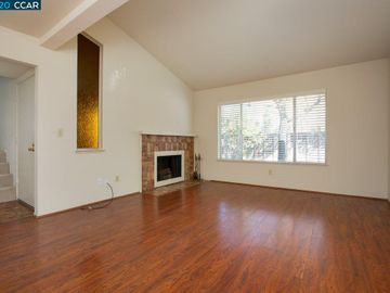 90 Cleaveland Rd ##3, Pleasant Hill, CA, 94523 Townhouse. Photo 3 of 11
