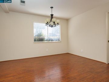 90 Cleaveland Rd ##3, Pleasant Hill, CA, 94523 Townhouse. Photo 4 of 11