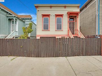 927 Pine St, Oakland, CA | West Oakland. Photo 3 of 32