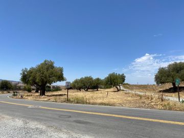 Airline Hwy Tres Pinos CA. Photo 2 of 5