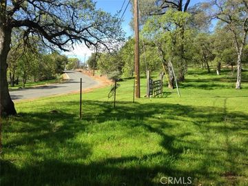 Valley View Dr, Oroville East, CA